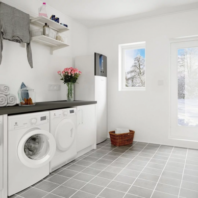 Daikin šilumos siurblys su integruota talpa 230 l Altherma 3 18,11/12,44 kW 4