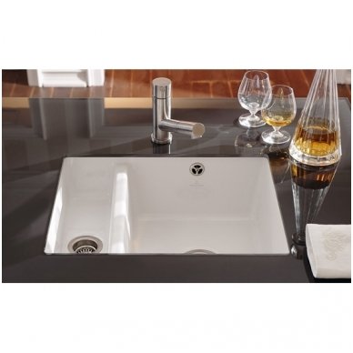 Villeroy&Boch po stalviršiu montuojama plautuvė Subway XU 6758 2