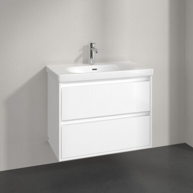Villeroy&Boch spintelė po praustuvu 772x596 Skyla 3